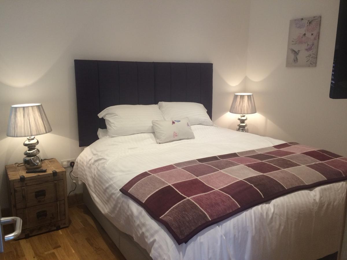 The Radnor Arms Otel Malmesbury Dış mekan fotoğraf